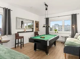 HOMELY-Apartment ManhattanART, Zentral, Parkplatz, Billard,PS4, Dart, Balkon