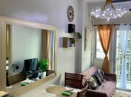 MG Place -2 BR condo unit at SMDC Charm Residences, Cainta, Rizal, 1900，位于Cainta的带停车场的酒店
