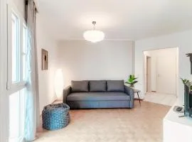 Pink Flat 2 by Quokka 360 - At the border of Switzerland