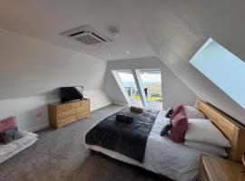 Lancelots Breathtaking Sea View with Cabrio Balcony，位于廷塔杰尔的酒店