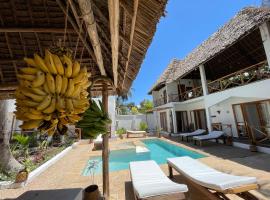 Kiwengwa Tropical Hotel，位于吉汶瓦的酒店