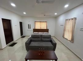 HOMESTAY - AC 1 BHK STUDIO NEAR AlRPORT，位于钦奈的酒店