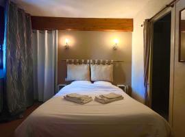 hotel restaurant le saint nazaire，位于圣纳泽尔-昂鲁瓦扬的酒店
