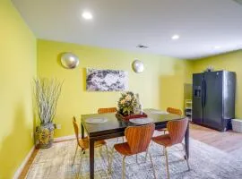 20 Mi to Downtown DC Pet-Friendly Lorton Apt!