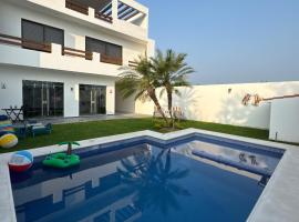 Casa 27 Mundo Élite Teques，位于特克塞丁戈的酒店