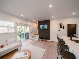 Location Modern Ohio City Luxury 2 King Beds