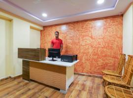 Hotel O R Square Stay Near LB Nagar Metro，位于Surūrnagar的酒店