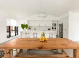 Eleven Watson Guesthouse