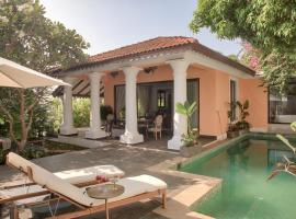 Villa Lirio by tisyastays，位于尼禄的酒店