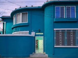 Hostal primaveras nest centro santa ana