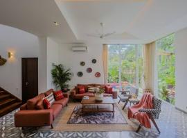 Presidential Luxury Villa Anjuna with Private Pool and Dedicated Caretaker，位于果阿旧城的酒店