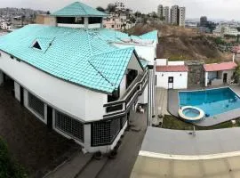 Casa con piscina