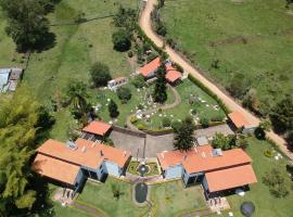 Hotel MACA lago calima，位于卡利马的酒店