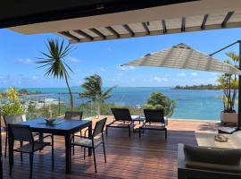 Penthouse 3 chambres Vue Lagon imprenable，位于Calodyne的酒店