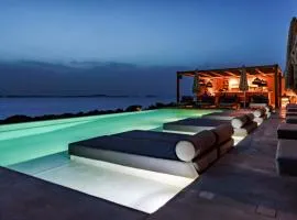 Akre Hotel - Designed for Adults