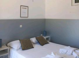 潘斯恩利迷酒店，位于凯里翁的酒店