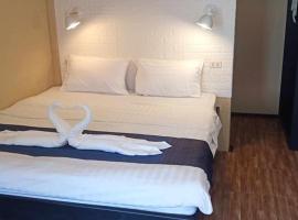 Infinity Boutique Hotel Kata Beach，位于Ban Kata的酒店