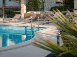 Apartments 01 Promajna，位于普罗马尼亚的酒店