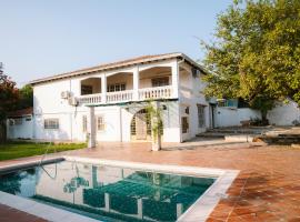 Casa Amistad，位于Areguá的酒店