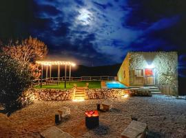 Serra de Martines，位于Batea的酒店