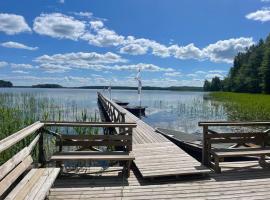 Sodyba Bebrynė prie Luodžio，位于Salakas的酒店