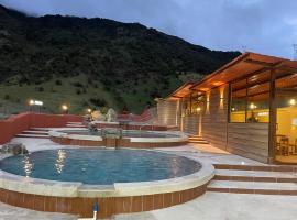 Termas Magenta VIP，位于帕帕亚克塔的带泳池的酒店