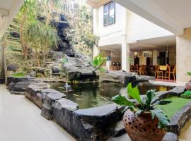 Musafira Hotel Syariah，位于Sentool的酒店