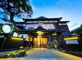 Japanese style hotel and dining Morigen