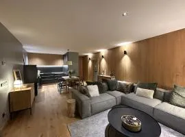 Isard Homes by Select Rentals