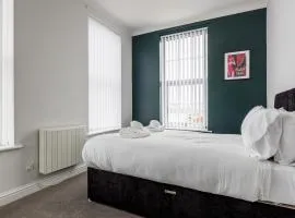 Abdiel 5 · Bright Modern Marina Apt Newly Refurbished Pass the Keys