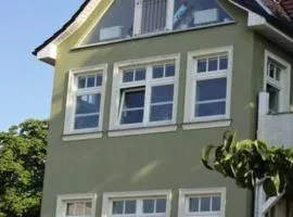 2 Einbettzimmer