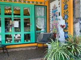 3 Bedrooms House CM old town