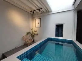 Heritage House 2BR with Dipping Pool in Town walkto Street Art 47