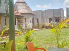 Nnalubaale Resort Cottages