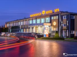 Hotel & SPA Odeon，位于Boguchwała的酒店