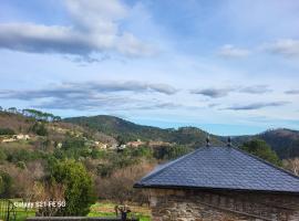 En Cévennes,Les gîtes du Champ Neuf La grange du Papé，位于Saint-Julien-des-Points的酒店
