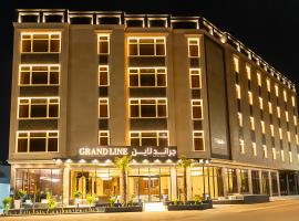 Grand Line Hotel，位于泰布克的酒店