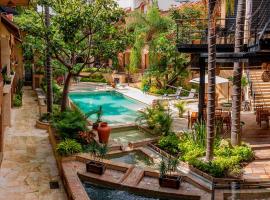 Casa de Adobe Gallery & Luxury Boutique，位于瓦哈卡市的酒店