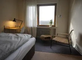 ruhiges Gästezimmer in Messenähe