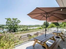 Maison SPA 8Chambres Terrasse Parking Voitures Vélos 45min Beauval