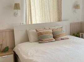 Dream House，位于海法的青旅