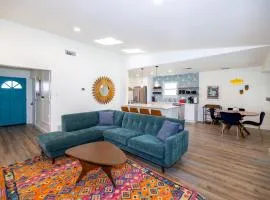 Luxury 4BR Oasis with Pool, Hot Tub & Game Room!