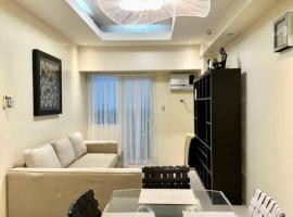 1Bdrm Condo at Makati w Balcony view of Mnla Bay