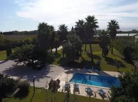 Casa con Jardín, Piscina, Barbacoa, A/A y Wifi en Sant Pere Pescador - ES-89-133