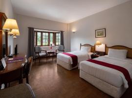 不拉士打宜锡纳朋山酒店，位于不拉士打宜的酒店