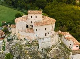 Castel Di Luco