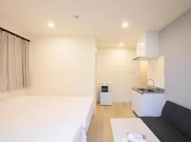 Oku Apartment