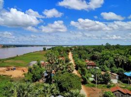 OBT Homestay and Bungalows，位于Phumĭ Chiroŭ的酒店