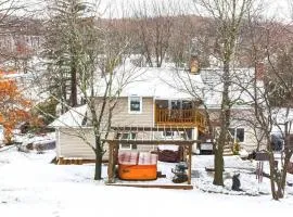 Cozy Rustic Bliss Seconds from Windham Mt Resort
