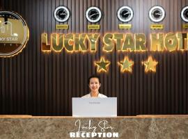 LuckyStar Hotel，位于波来古市的酒店